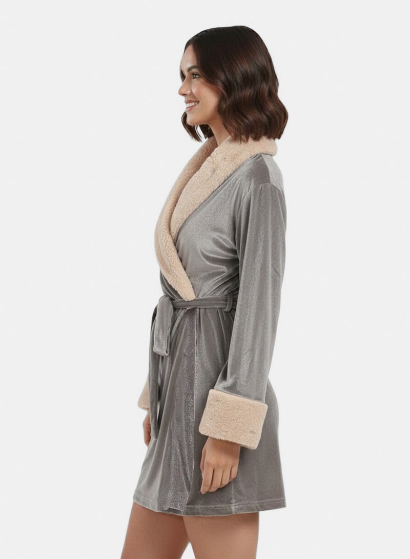 Carina Velvet Robe with Fur Trim - Image 2